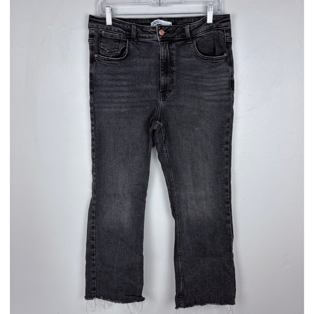 Zara‎ Regular Fit High-Waist Jeans Faded Black Cropped Straight Leg Crop Size 10